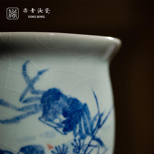 问鼎鼎青青花 大茶海（螃蟹图） 商品图1
