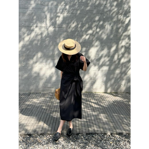 25特价 2405423   法式优雅 交叉系带连衣裙 商品图1