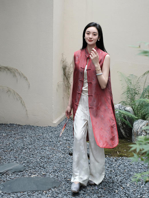 盛唐婧 |真丝宋锦花罗万字纹长马甲 商品图3