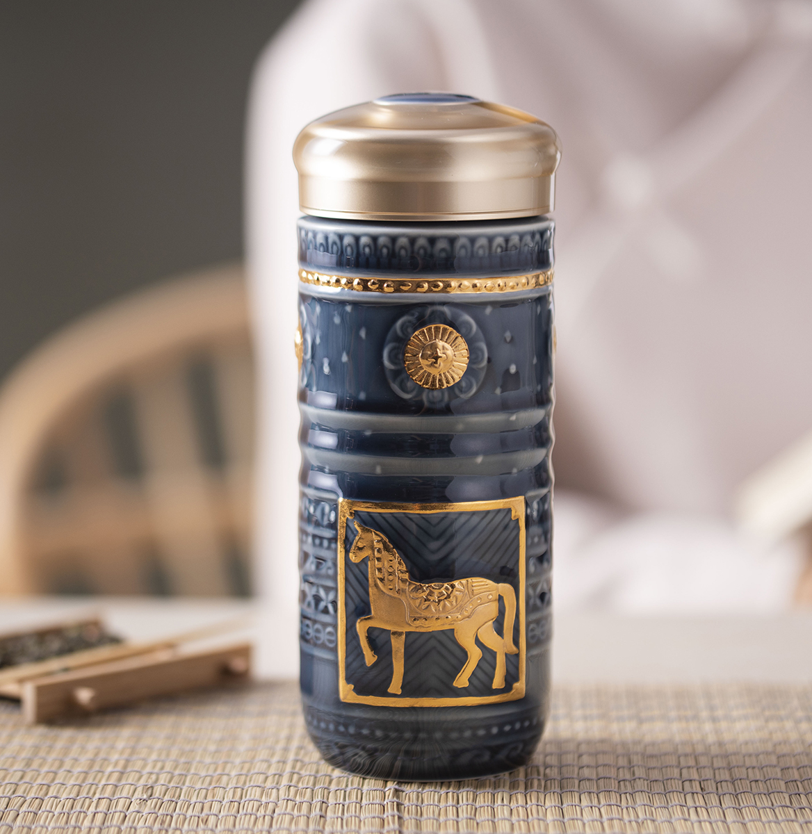 【马系列】鎏金皇家骏马随身杯 双层330ml 杯盖可定制