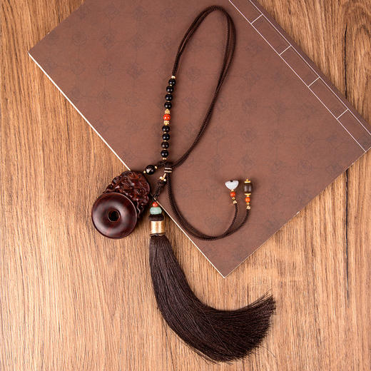 貔貅平安扣紫檀木挂件 商品图1