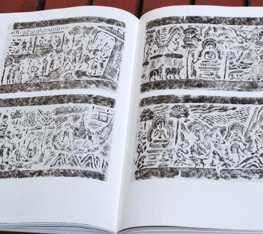 《金陵石语：南京大学藏南京地区历代碑帖展图录》，16开精装，南京大学博物馆编，凤凰出版社2023年12月一版一印，定价360，售价230元。 商品图11