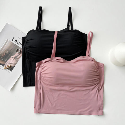 老米优品🎈巨好穿！！《无痕冰丝凉感褶皱吊带背心》自带胸垫免文胸👙冰凉凉体感瞬间降温，修身弹力好   DD240524A~~ 商品图2