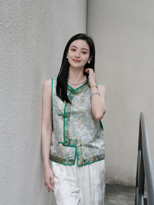 盛唐婧 |真丝宋锦莲花缠枝纹马甲 商品图1