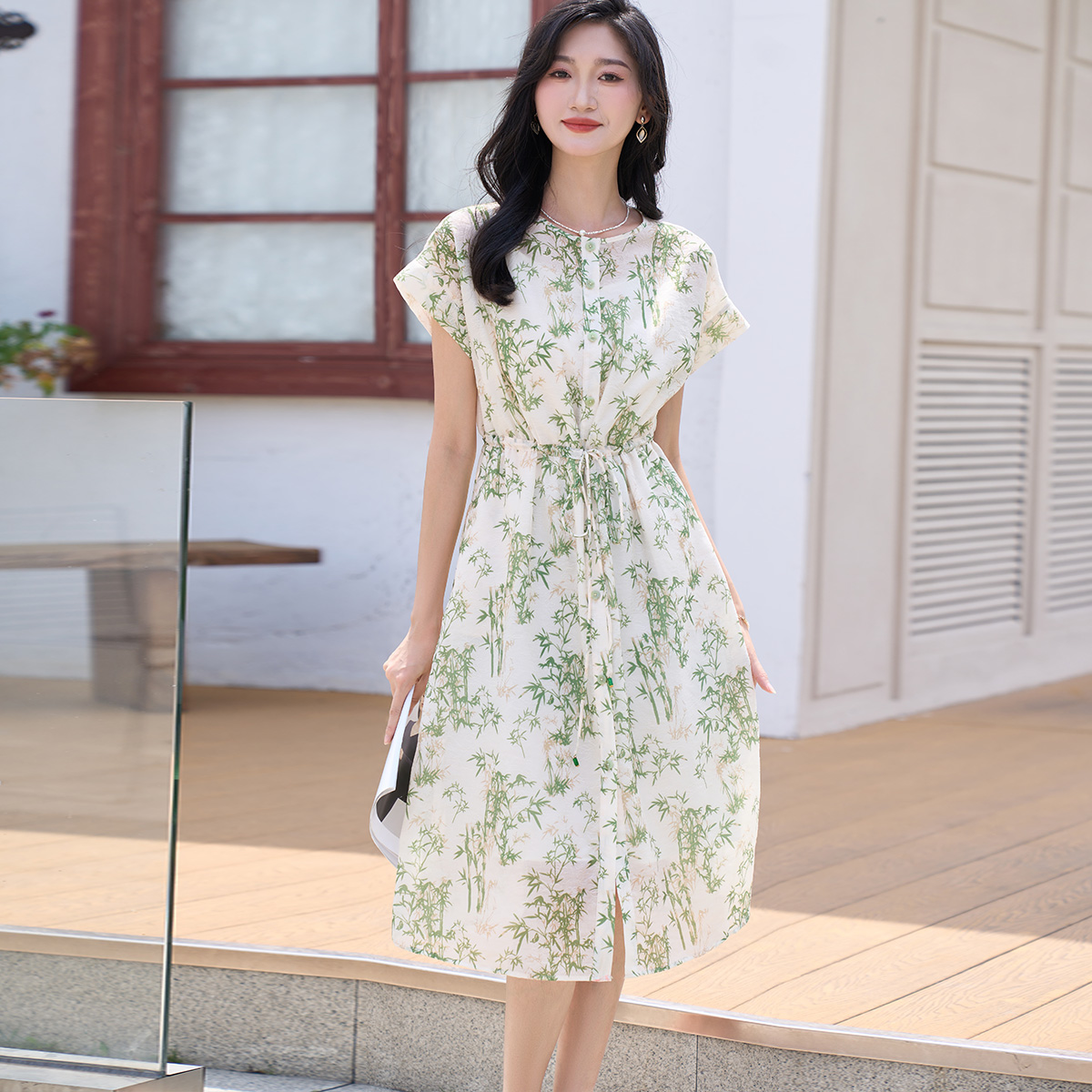 米思阳2025夏季新品清爽新中式印花裙宽松抽绳设计连衣裙2485