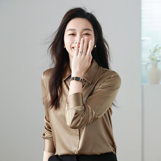 火桐hooton香榭丽舍 弹力素绉缎真丝衬衫YT2098 商品图2