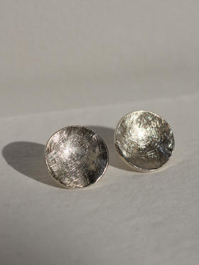 AWU｜小P-ES 银 Petal Studs  15mm [ 瓣 耳钉 ]
