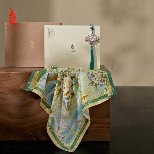 SAINTJOY/上久楷礼盒 春江吟  真丝方巾FJS23078-1   宋锦挂件 SPS23A07 商品图4
