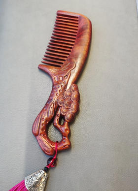 紫檀手柄梳°云松