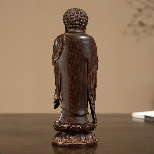 清 紫檀木雕释迦摩尼佛像 商品图1