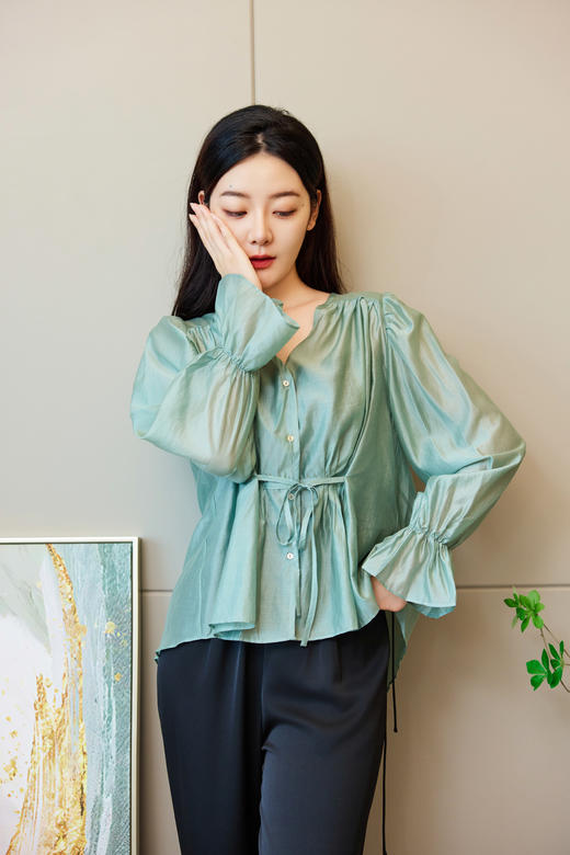 独特高级感抽绳天丝衬衣 商品图1