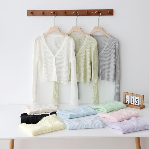 🎈【捡漏款！！ 11色冰丝开衫】 ✅凉感冰丝面料 随身的天然空调 上身好清爽❗️❗️ 商品图1