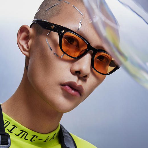 【罗言、王晨艺同款】乘号复古小框墨镜XS21005Saber 商品图1