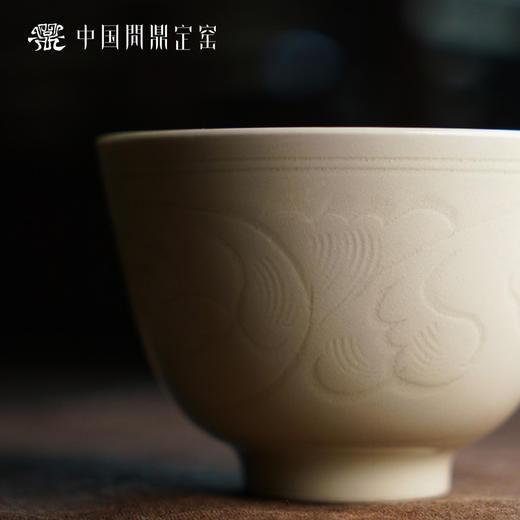 问鼎定窑花铃杯 商品图2