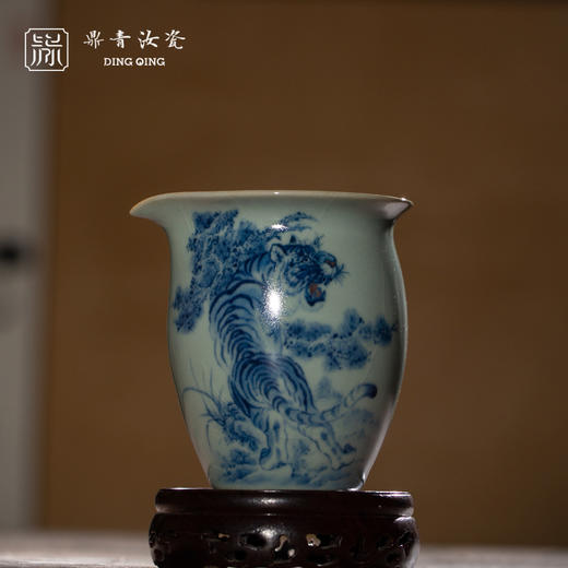 问鼎鼎青青花 特大茶海（春晓）（池塘金鱼水藻）（虎啸山林） 商品图2