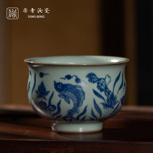 问鼎鼎青青花照莹杯（榴火）（鱼藻纹） 商品图1
