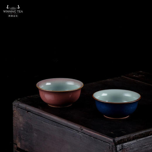 问鼎汝瓷黛蓝萼红品茗杯 商品图0