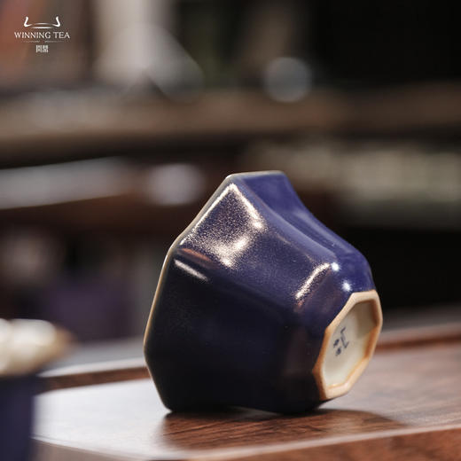 问鼎汝瓷黛蓝癸卯八方杯 商品图2