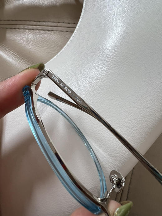 525-8自留 linda联名款 皇冠造型 钛金属 墨镜/光学镜架 商品图13