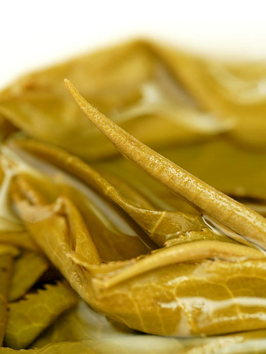 【王侯将相—秦王嬴政】【单饼装】第二代升级高奢来袭挑战市面上的不可能，约8900一芽一叶成就一片茶饼 比老班章单株更奢侈更高贵，只为追求JI致口感 357克/饼 商品图3