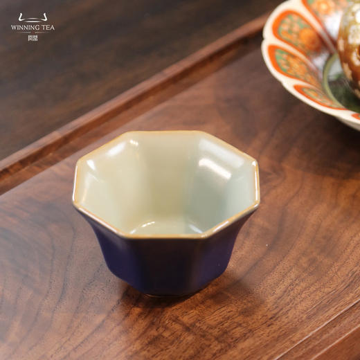 问鼎汝瓷黛蓝癸卯八方杯 商品图0