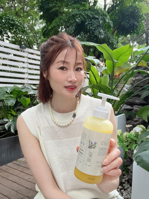 【私人订制芳疗】  纯天然植物配方洗发水，无硅油，无合成香精，去屑去油，柔顺光滑！ 商品图1