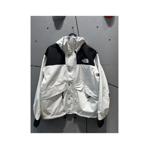 6楼北面经典ICON 1986冲锋衣A8AKJ 商品图0