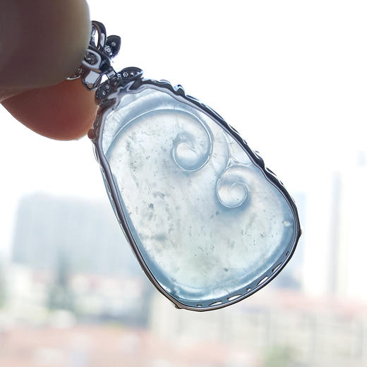 【天然正品】A货翡翠冰种飘木那雪花棉如意造型翡翠AU750精品白金镶钻吊坠项链39.7*20.4*7.9MM（皆取最大值） 070823NJ54+ 商品图6