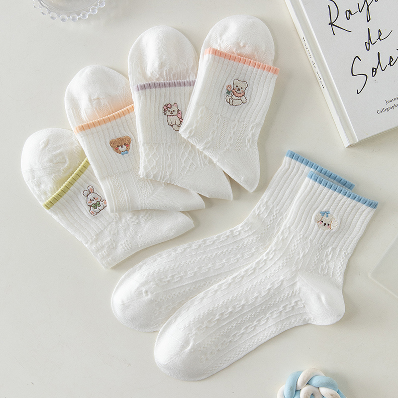 刺绣中筒小白袜无骨精梳棉袜【2412207/8/9】