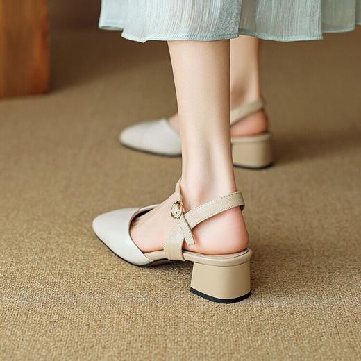 【预售5天】韩版羊皮包头凉鞋女夏季粗跟中跟一字扣气质后空单鞋温柔通勤CQSJ&HL-3280 商品图3