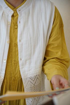 Estroislose镂空背心