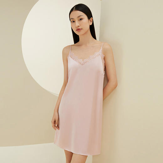 金三塔100%桑蚕丝V领蕾丝睡裙女真丝吊带裙性感打底内搭   YSF7B305（限价款） 商品图1