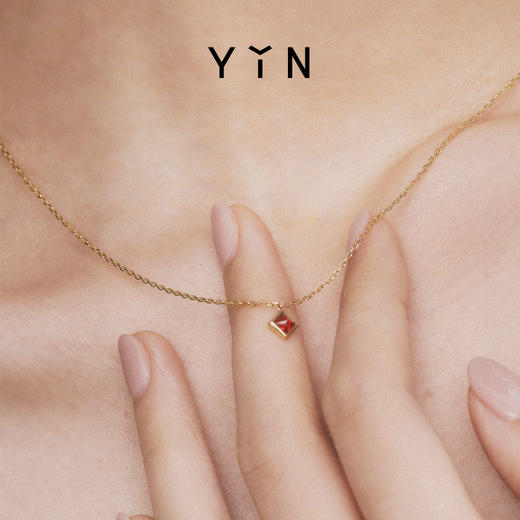 「垠」红色包镶石榴石项链 商品图3