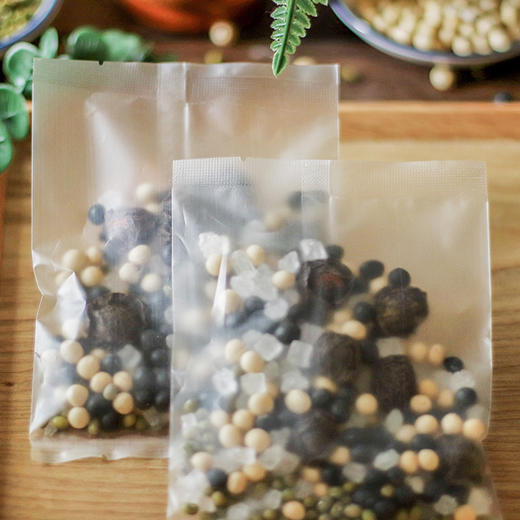 不用泡豆子，可直接煮的乌梅三豆饮140g/包（里面含有2小包） 商品图5