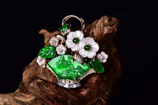 【一揽富贵】绿翠贝母花篮胸针-XZ12312108 商品图1