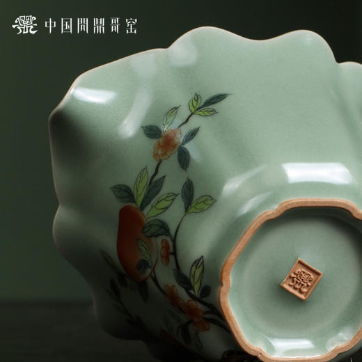 问鼎哥窑豆青 宁馨盖碗（五桃） 商品图4