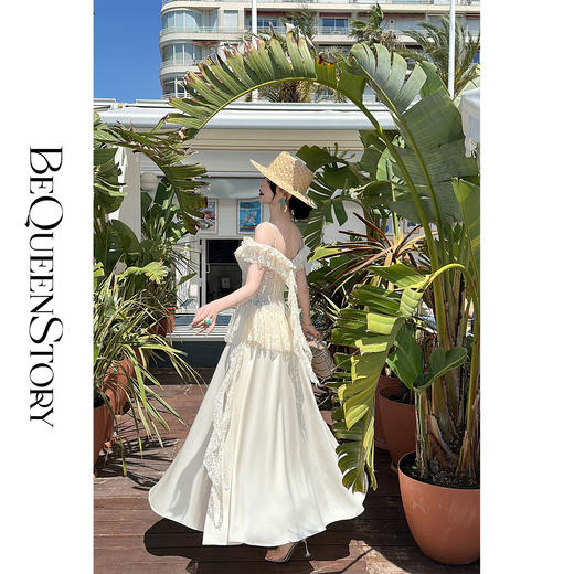 BeQueenStory【潘神月光曲】梭织网纱一字领收腰裙摆上衣&气质半裙 商品图0