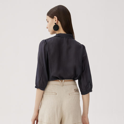 谜底刺绣衬衫七分袖女2024夏季新款通勤风绣花宽松衬衣247MC5002 商品图2