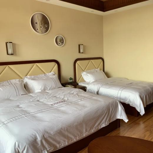 【暑期不加价】¥1799/人起/5晚/10晚/15晚--大连伊甸旅游度假区旅居套餐，2人起订，每日三餐自助，下午营养间食，每日绿色应季果蔬，锶泉泡浴，免费棋牌，采摘，垂钓等 商品图6