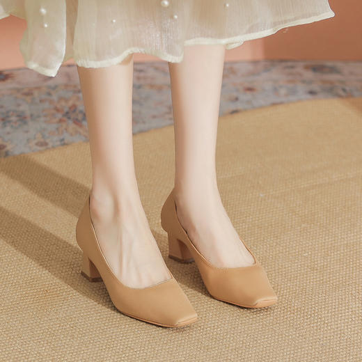 法式复古方头粗跟单鞋女2024年春夏新款高跟鞋工作通勤女鞋_HLY 商品图6