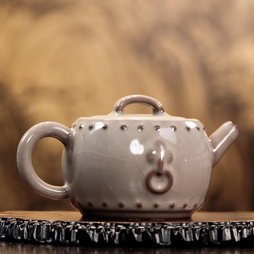 问鼎哥窑大战鼓壶 商品图0