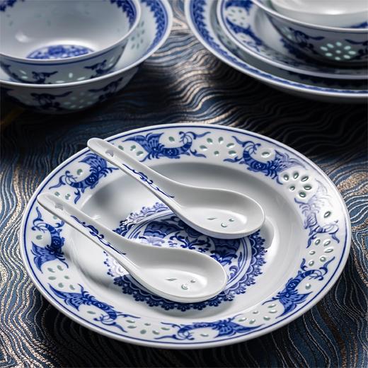 富玉  景德镇餐具经典热销款 孔雀青花玲珑瓷 中式餐具套装 商品图3