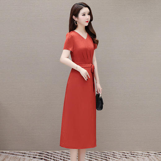 减龄时尚中长款A字裙，短袖V领气质通勤连衣裙QYM-XQD-54B2431-L 商品图2