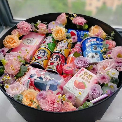 抱抱桶花盒儿童节礼物（零食随机） 商品图0