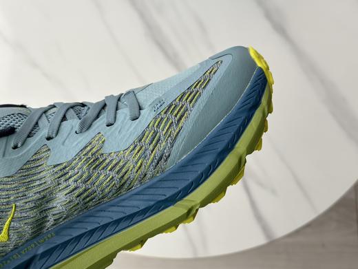 点此购买 HOKA ONE ONE男女款飞速马法特4户外越野跑鞋 98 289436 商品图14