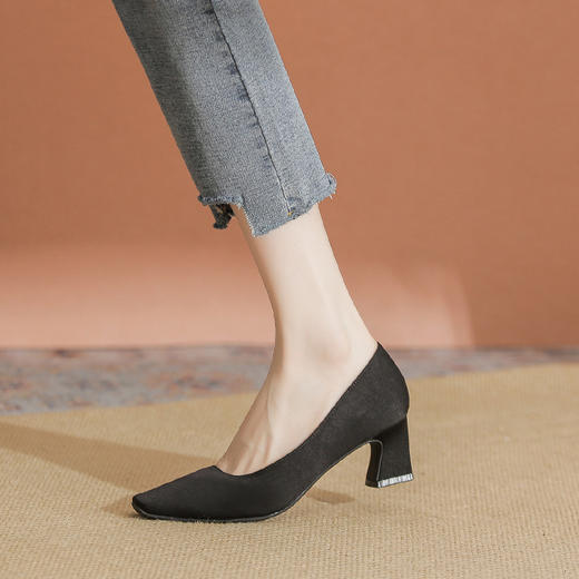 法式复古方头粗跟单鞋女2024年春夏新款高跟鞋工作通勤女鞋_HLY 商品图2