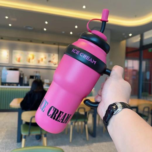 【超大容量！巨无霸水杯】大容量女生运动水壶耐高温水瓶吸管杯子学生创意太空杯，可满足女生运动户外、学生上课等各种场合，自带吸管，轻松饮水。ry 商品图6