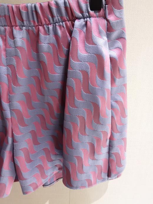 E ARMANI 短裤女  E3NP2GF2137-010 . 商品图2