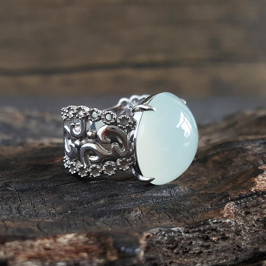 【天然正品】AU750收藏级厚金白金镶冰种湖水绿蛋面翡翠（圆满、吉祥）戒指100524NJS07 商品图2