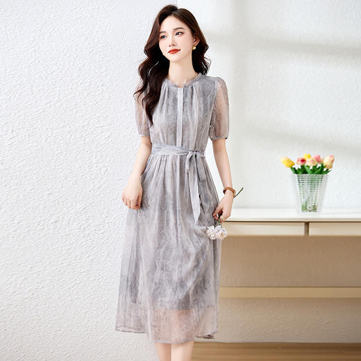 清新时尚气质修身，显瘦洋气减龄连衣裙HR-MDN3032 商品图2